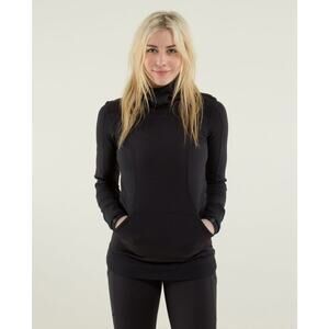 EUC Lululemon Base Runner Hoodie, Black, Size 4, W3B90S